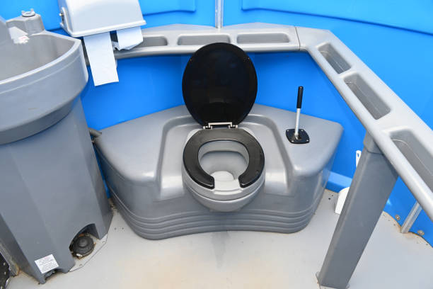 Portable Toilet Options We Offer in Satellite Beach, FL